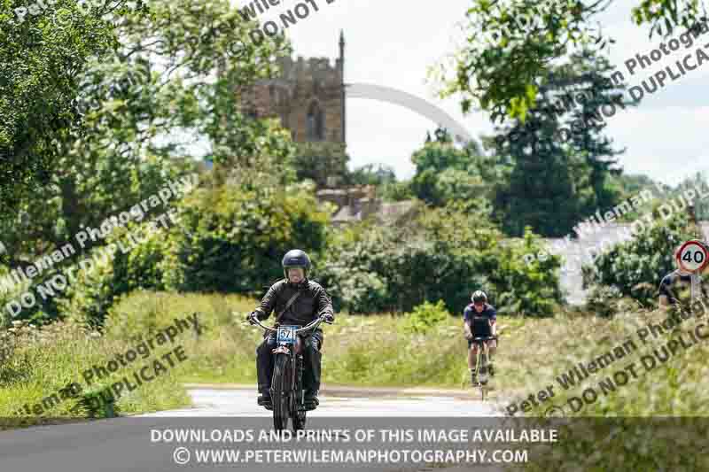 Vintage motorcycle club;eventdigitalimages;no limits trackdays;peter wileman photography;vintage motocycles;vmcc banbury run photographs